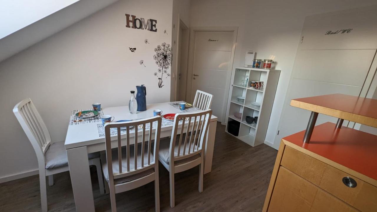 Helle Wohnung Mit Zwei Schlafzimmern Eching  Bagian luar foto