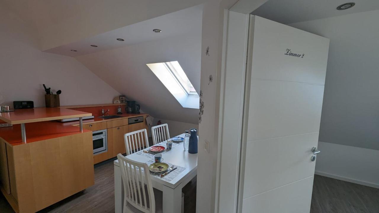 Helle Wohnung Mit Zwei Schlafzimmern Eching  Bagian luar foto